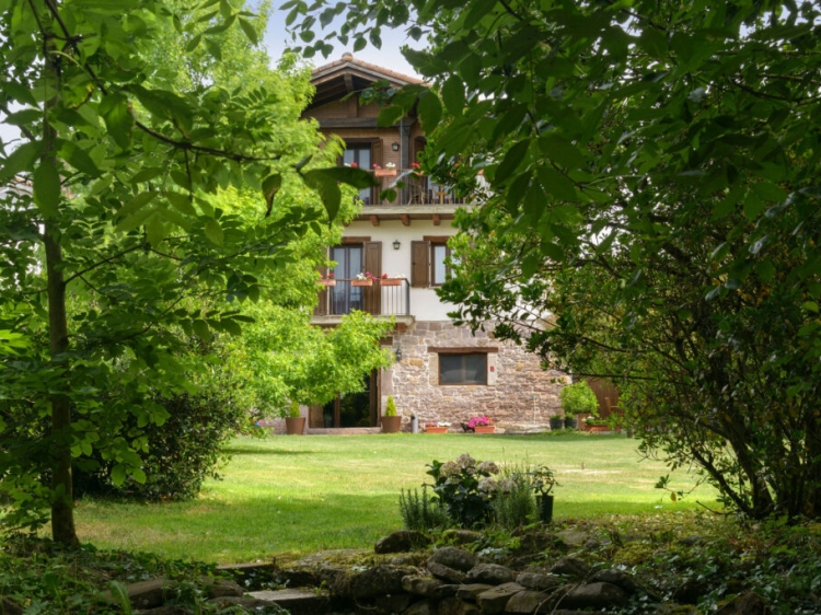 Hotel aus dem Garten beste rural hotel Pais Vasco