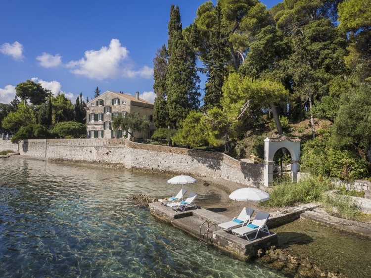 Villa Posillipo Boutique-Luxus-Ferienhaus in Korfu