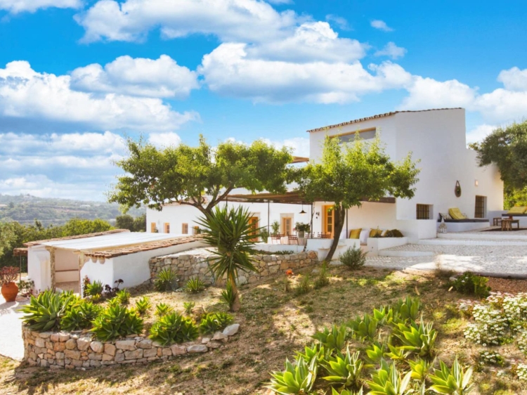 ferienhaus an der algarve zur miete für 6 pesosns i mit schwimmbad 