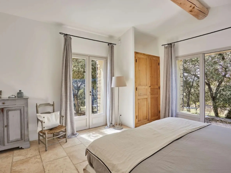 Perle Zimmer, Les Terrasses Gordes, BnB Luberon Provence